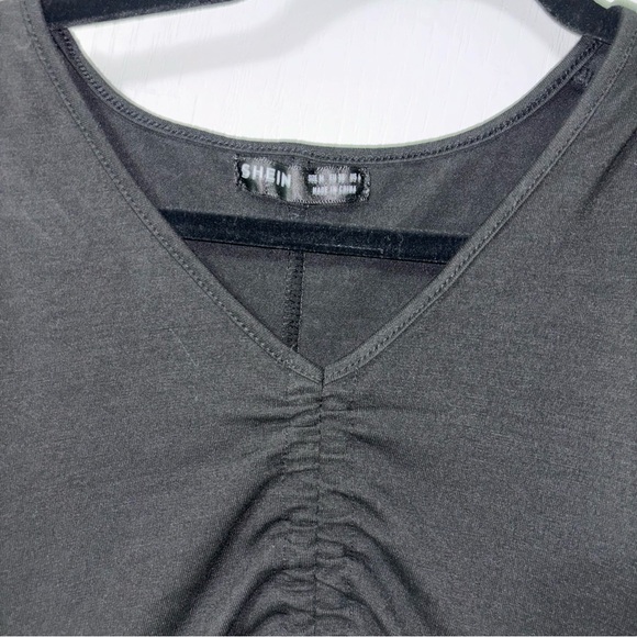 Romper - Picture 3 of 4